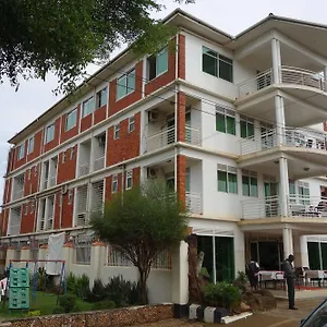 marphie-hotel.about-kampalahotels.com/